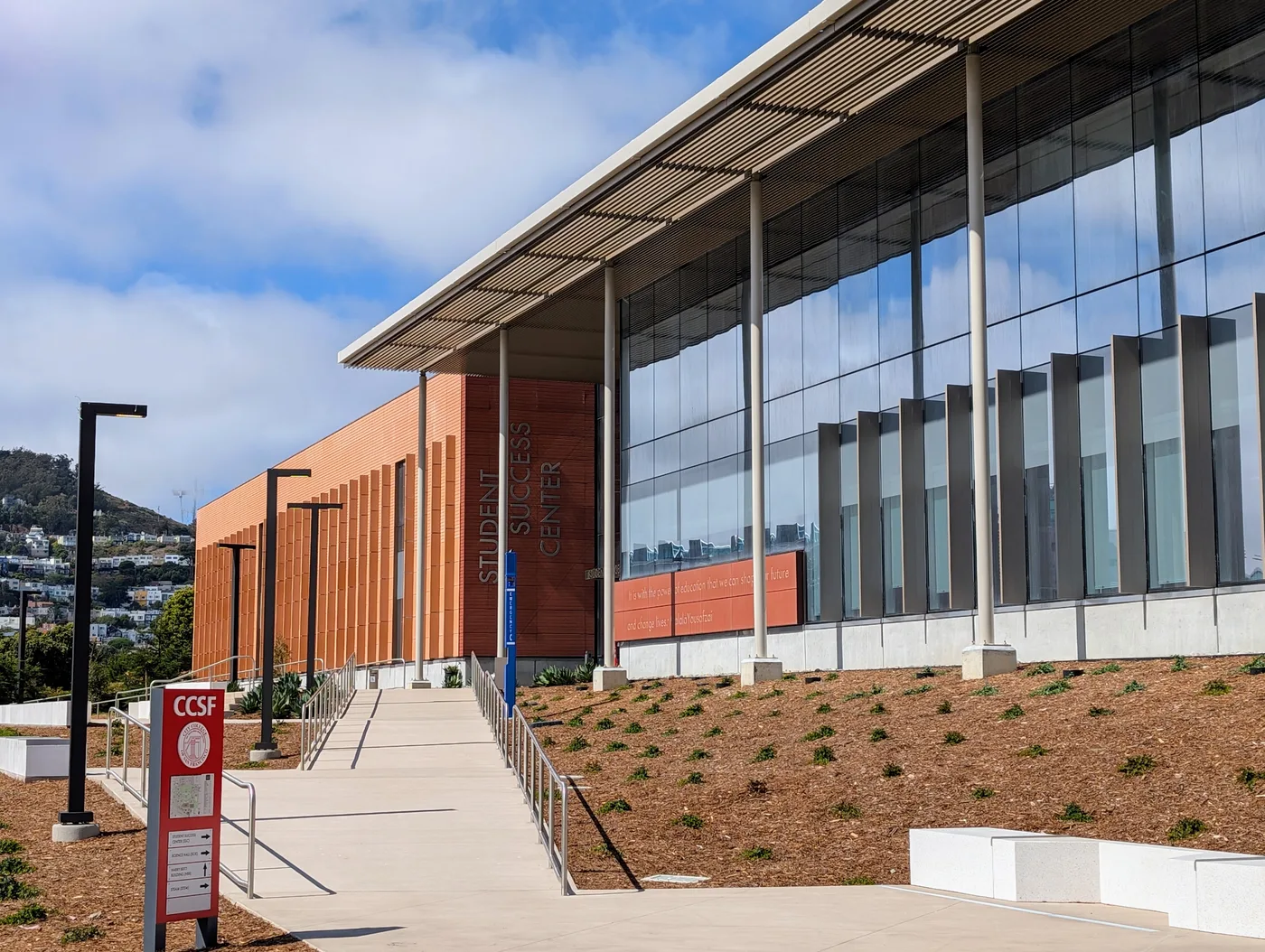 旧金山市立学院 Ocean 校区的 Student Success Center
