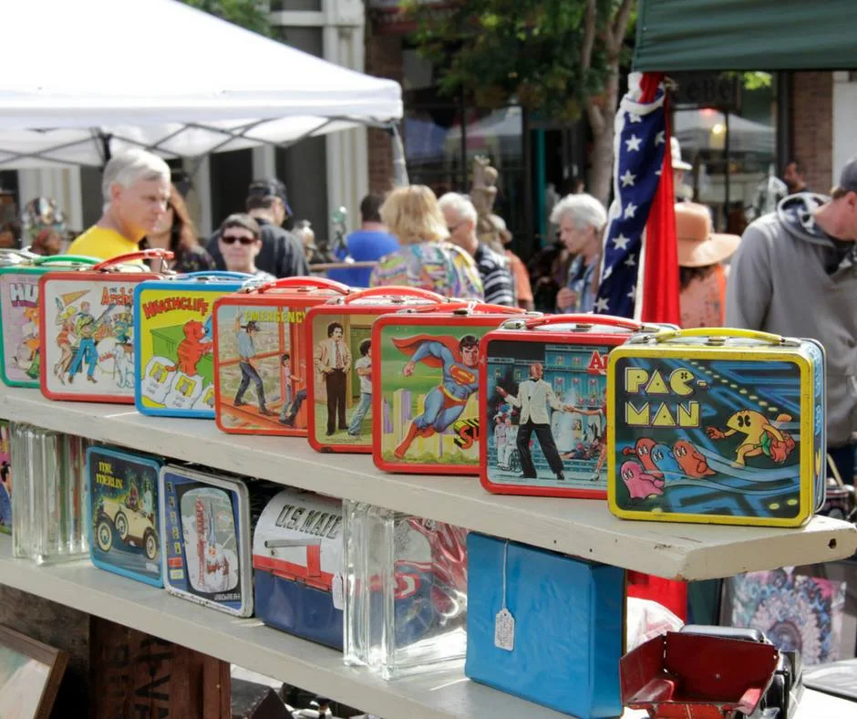 Vintage lunch boxes at the Petaluma antique fair